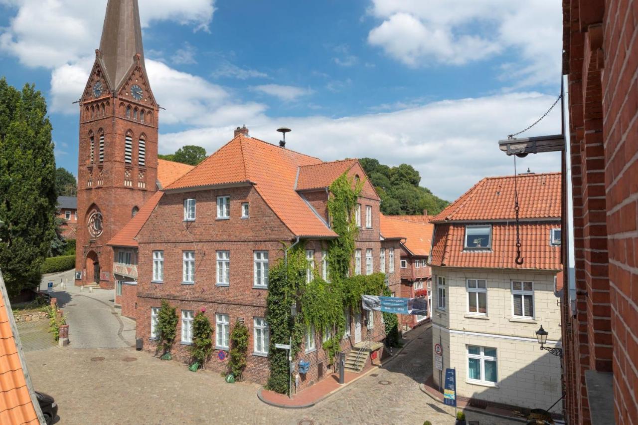 Gaestehaus Von Herzen Lauenburg Exterior foto